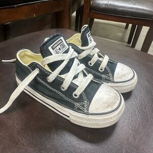 Converse Black and White Sneakers Classic Style